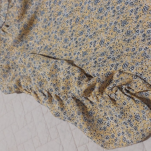Max Studio Floral Print Top - Yellow and Blue - Picture 4 of 9